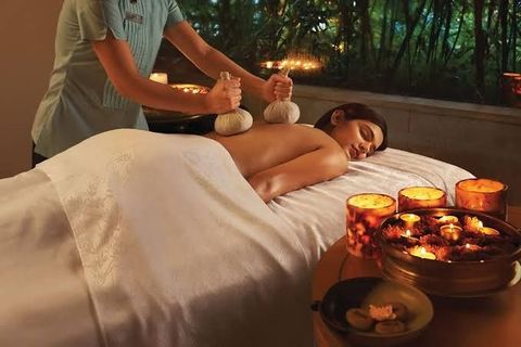 Luxury Spa Retreats: Explore Wellness Experiences and Relaxation